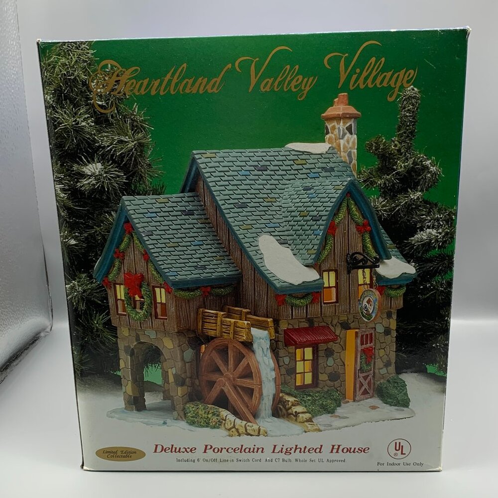 Heartland Valley Christmas Village 2003 MacKenzie Mill Wate Wheel in Box